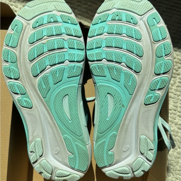 ASICS Gel Kayano 31 - Women’s 9.5 Running - Picture 3 of 9
